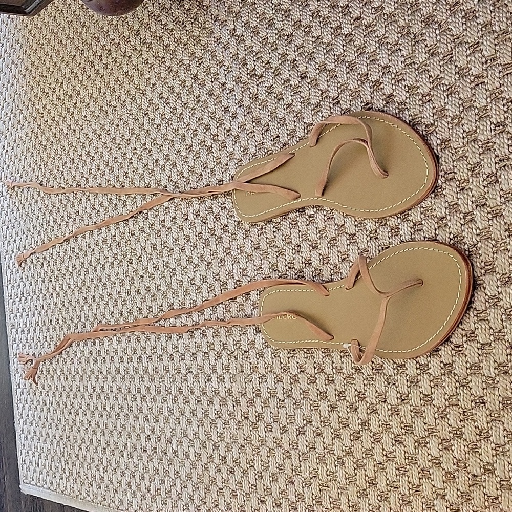 Sandals - Picture 2 of 3